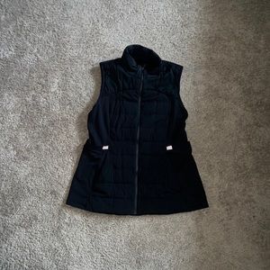 Lululemon down for it all vest